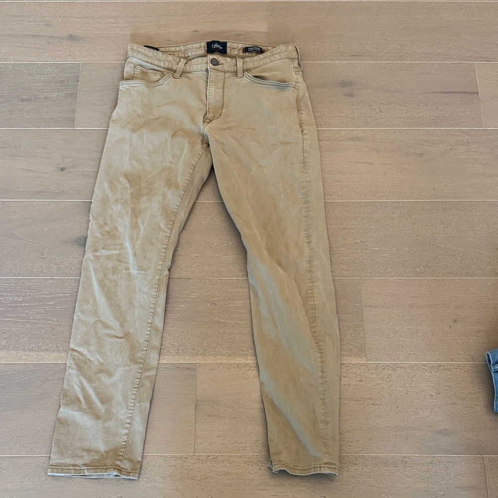 34 Heritage Men’s Courage Straight Leg Pant